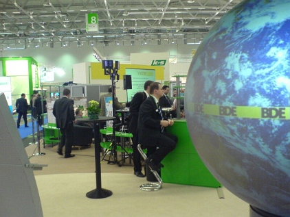 Kugelprojektion als Darstellungselement auf der K&ouml;lner Messe